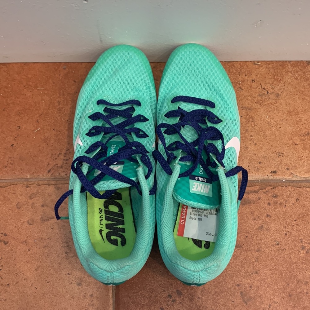 NWOT Nike Racing Distance Tennis Shoes - Picture 2 of 5